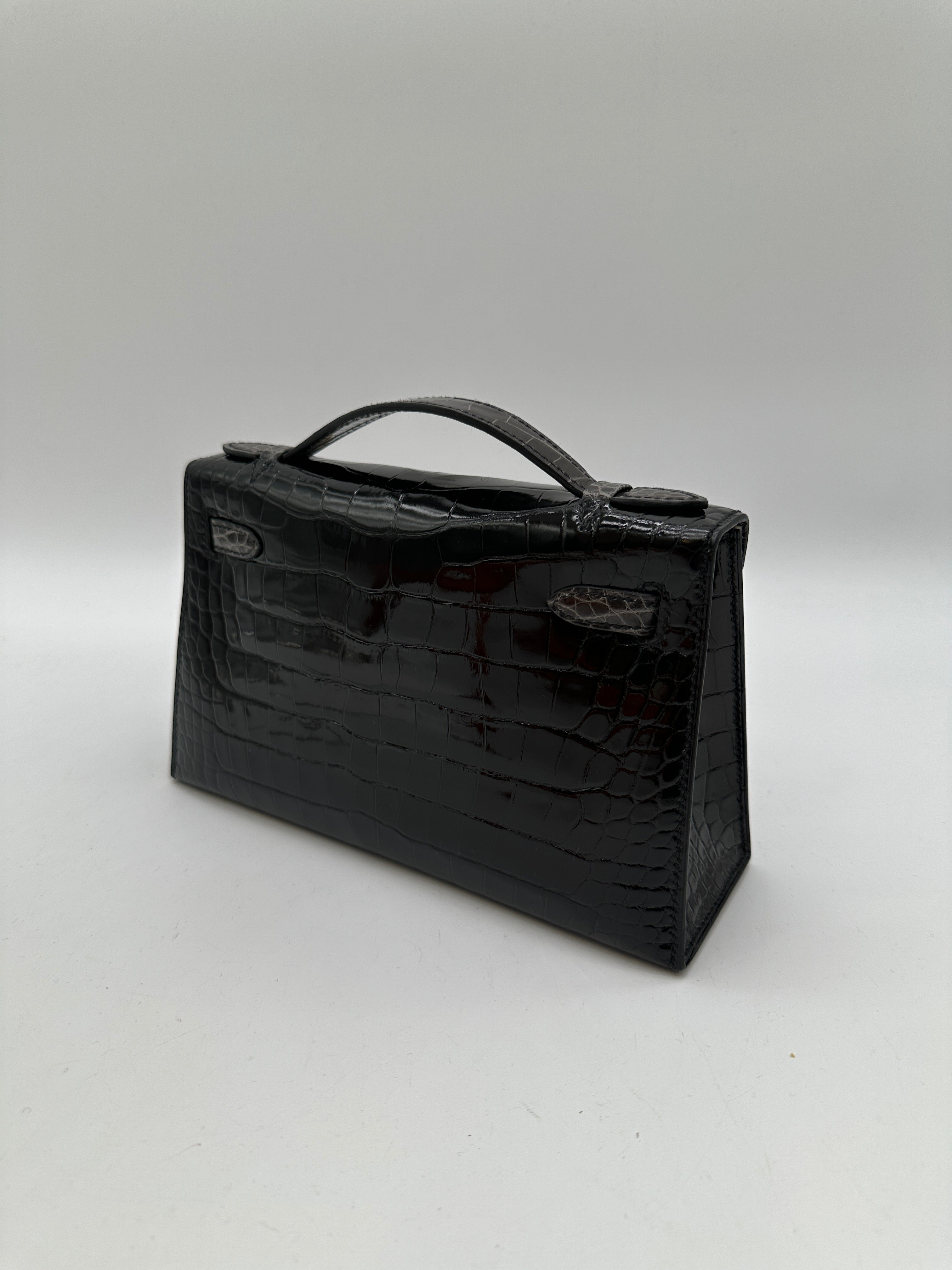 Hermès Kelly Pochette HSS Black / Graphite Shiny Alligator GHW