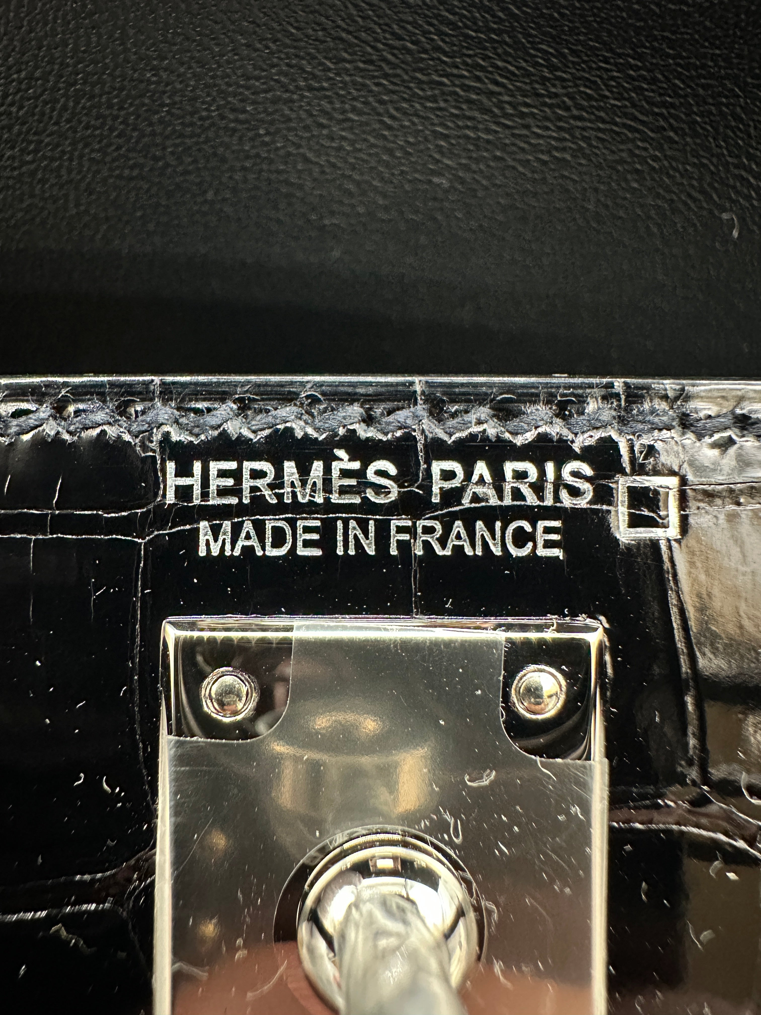 Hermès Kelly 20 Black Shiny Alligator PHW
