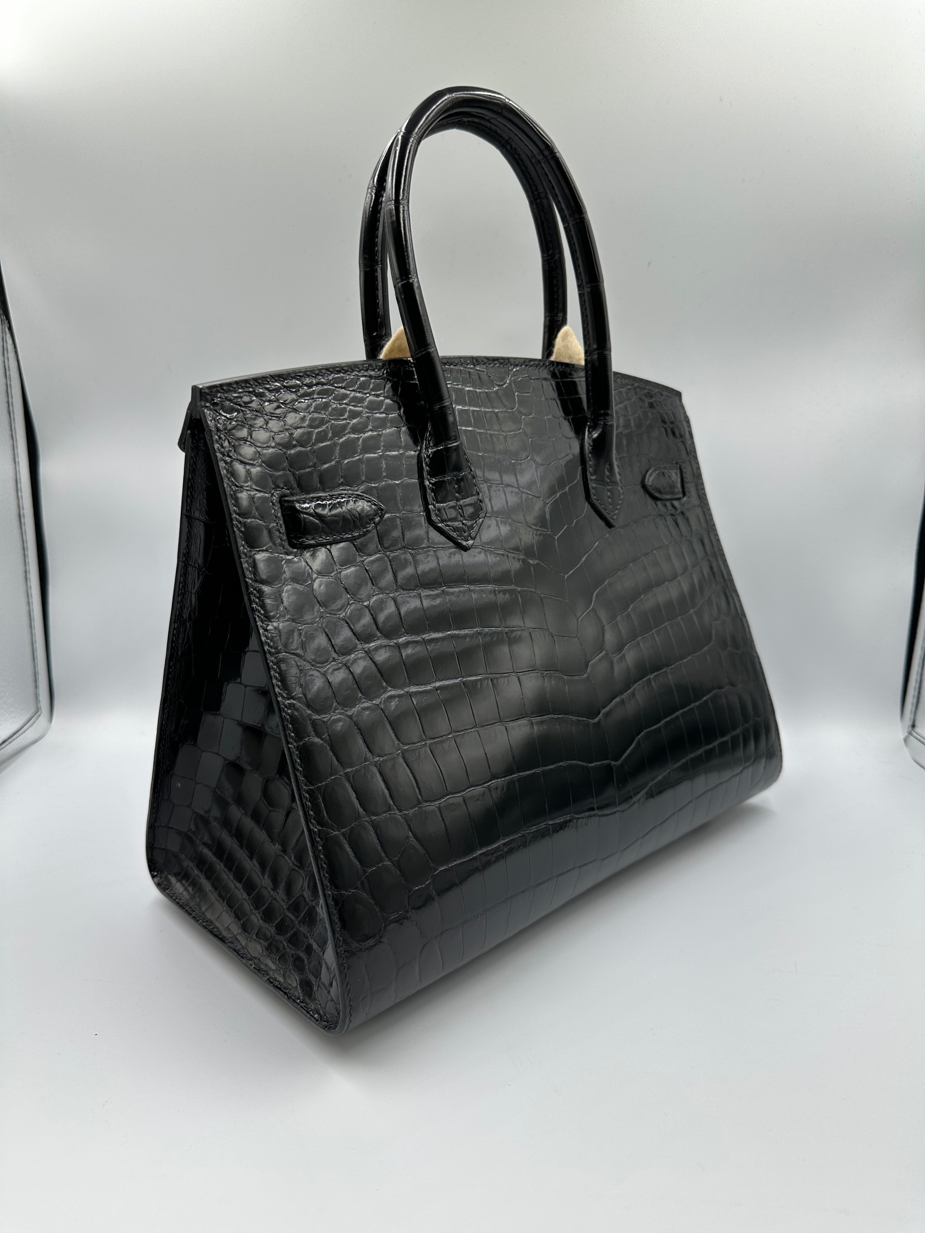 Hermès Birkin 30 Black Shiny Niloticus GHW (Preloved)
