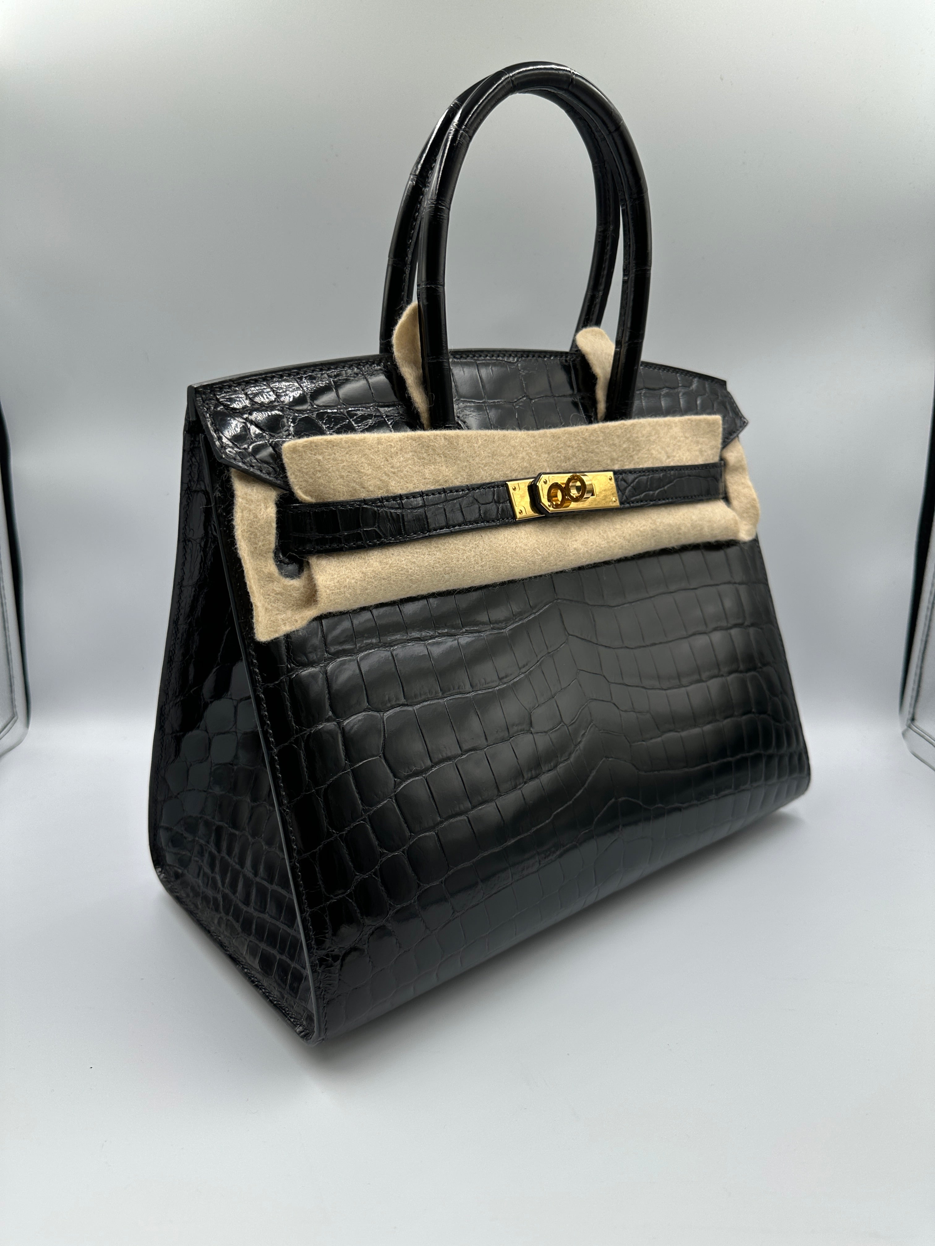 Hermès Birkin 30 Black Shiny Niloticus GHW (Preloved)