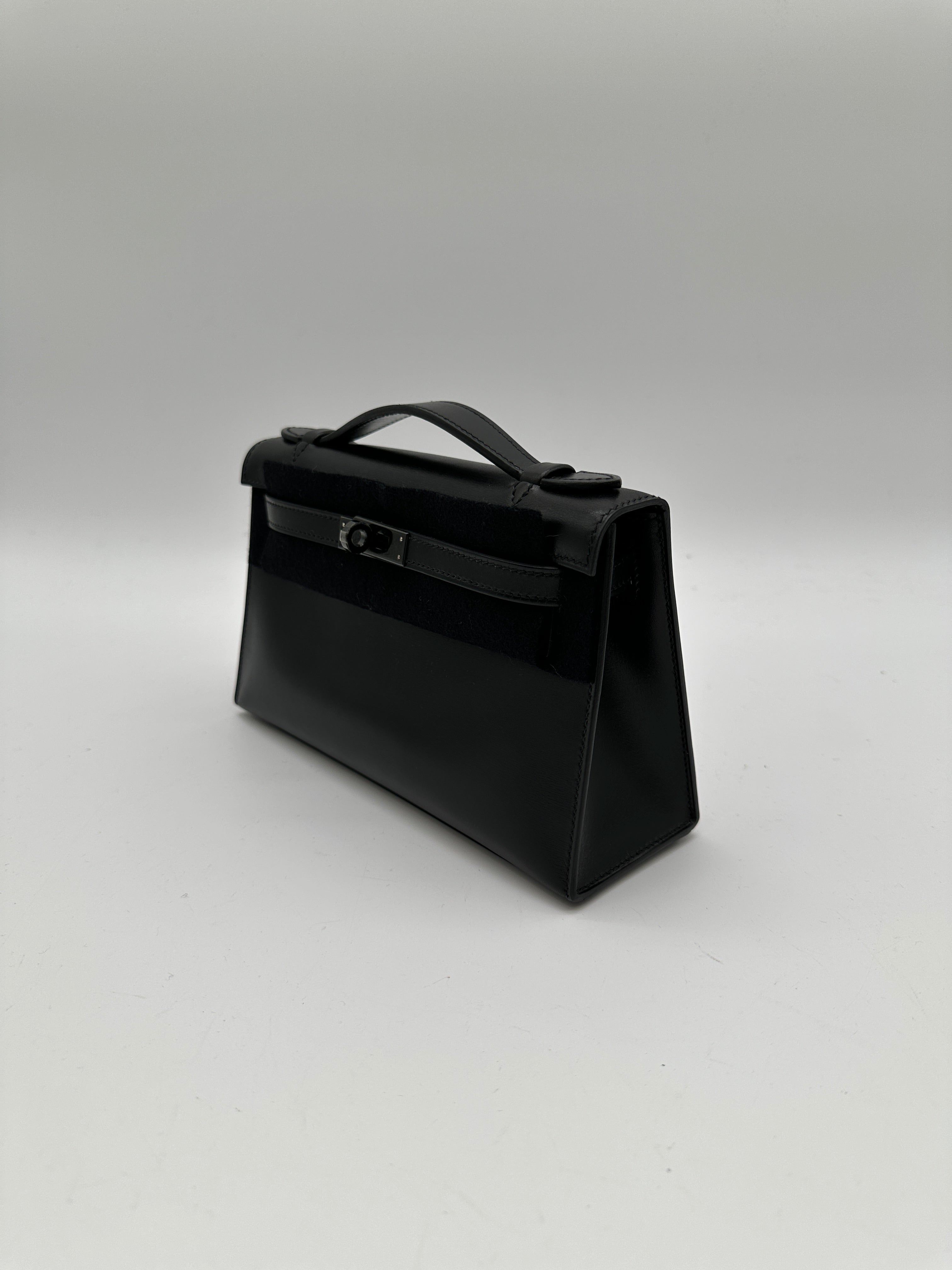 Hermès Kelly Pochette So Black N