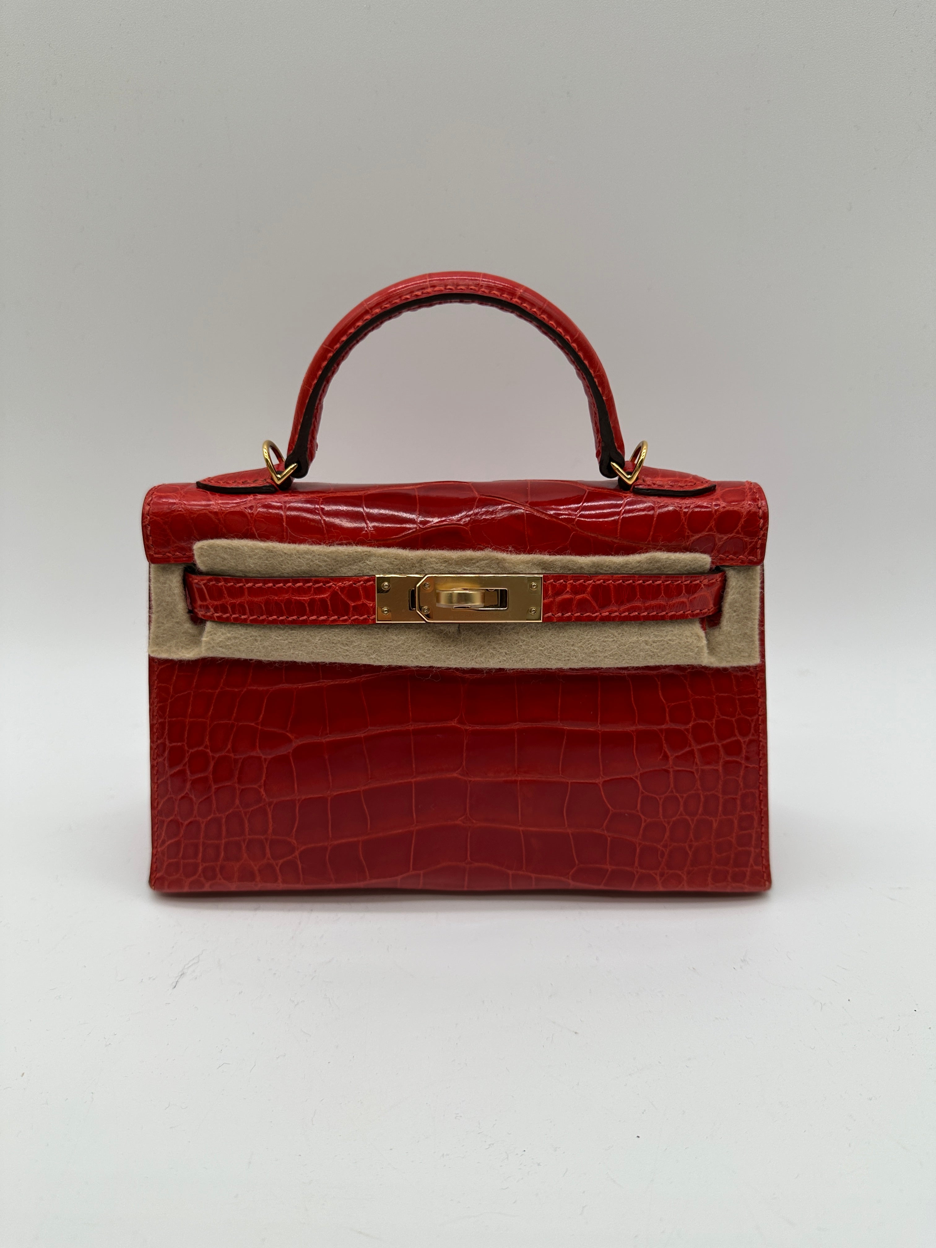 Hermès Kelly 20 Geranium Shiny Alligator GHW