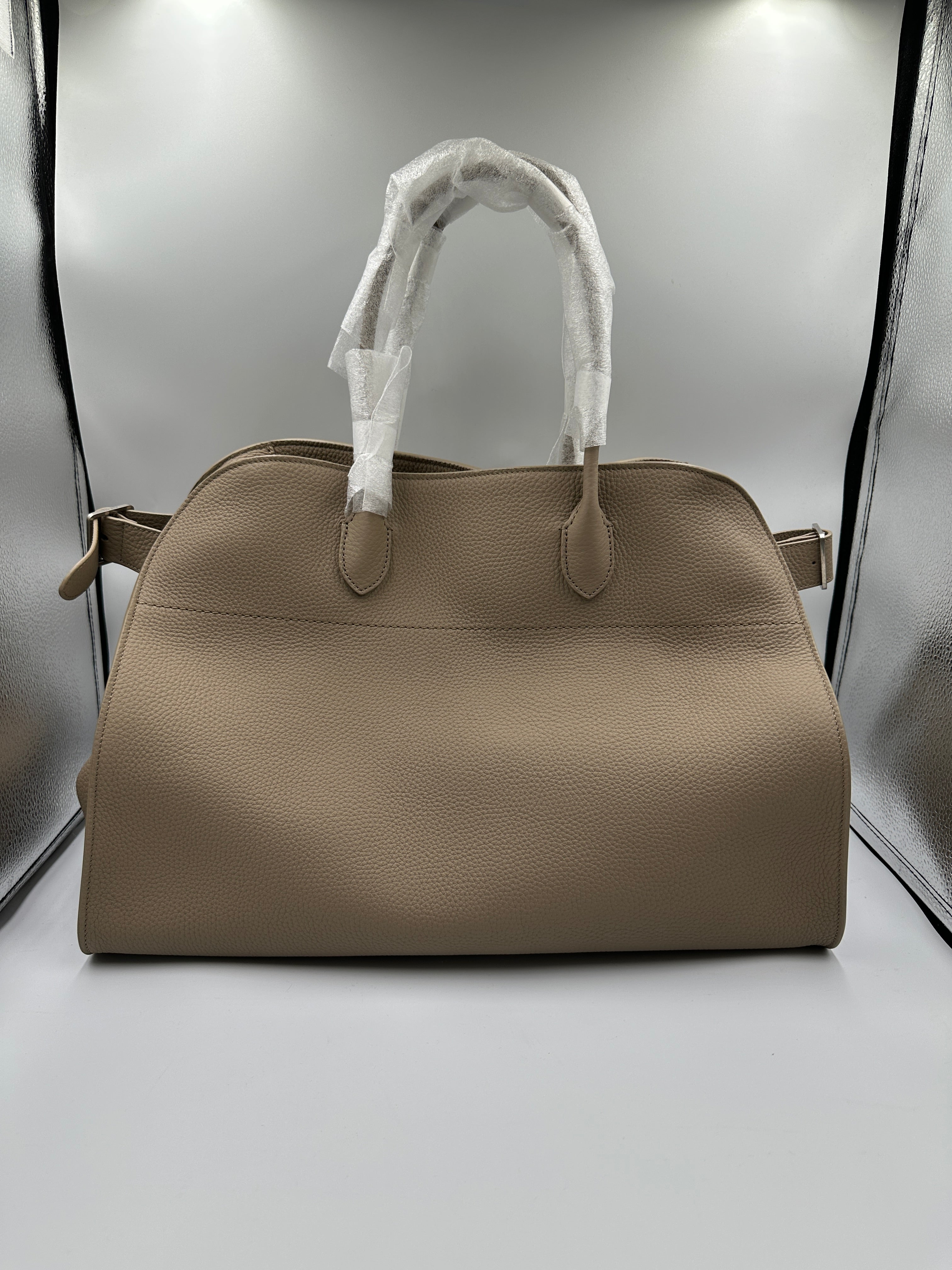 The Row Soft Margaux 17 Togo