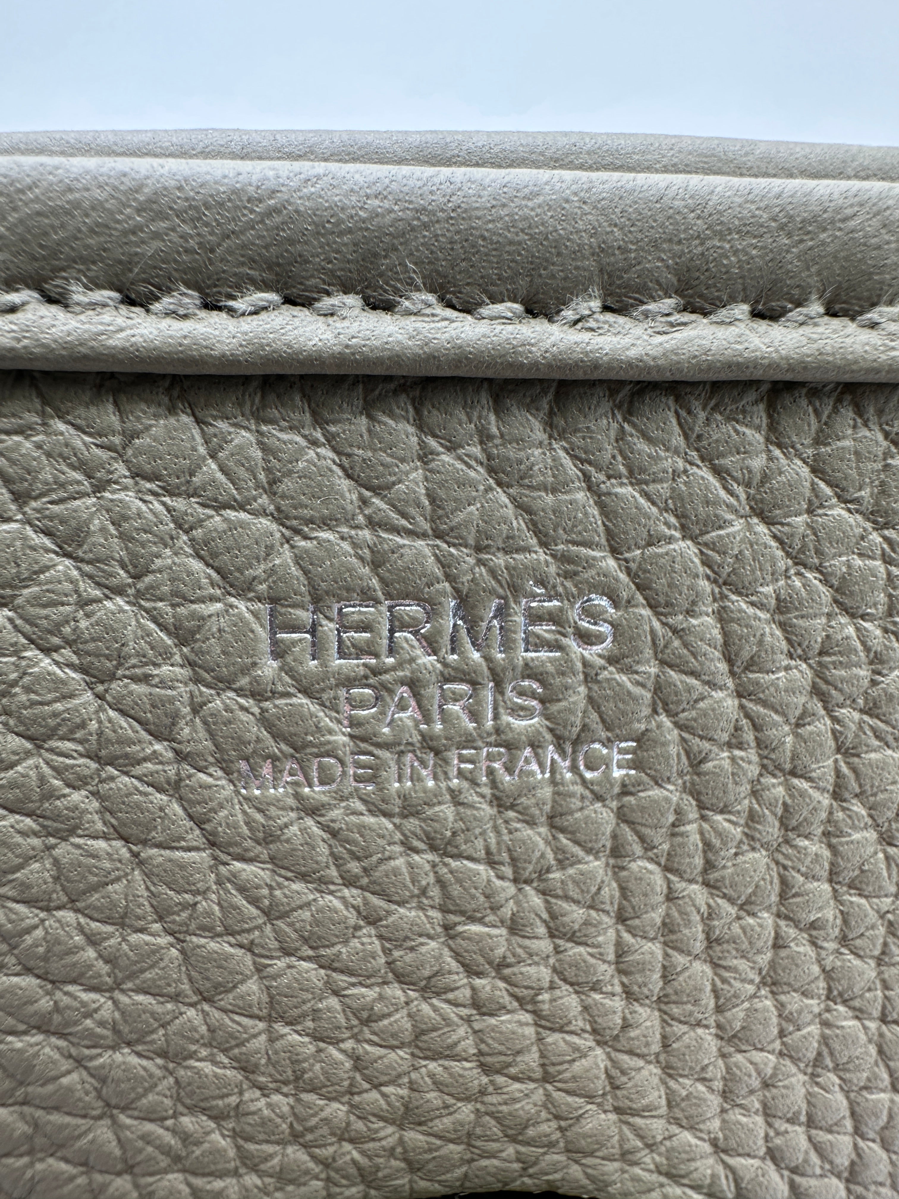 Hermès Vintage Kelly Pochette Rouge Casaque Doblis PHW