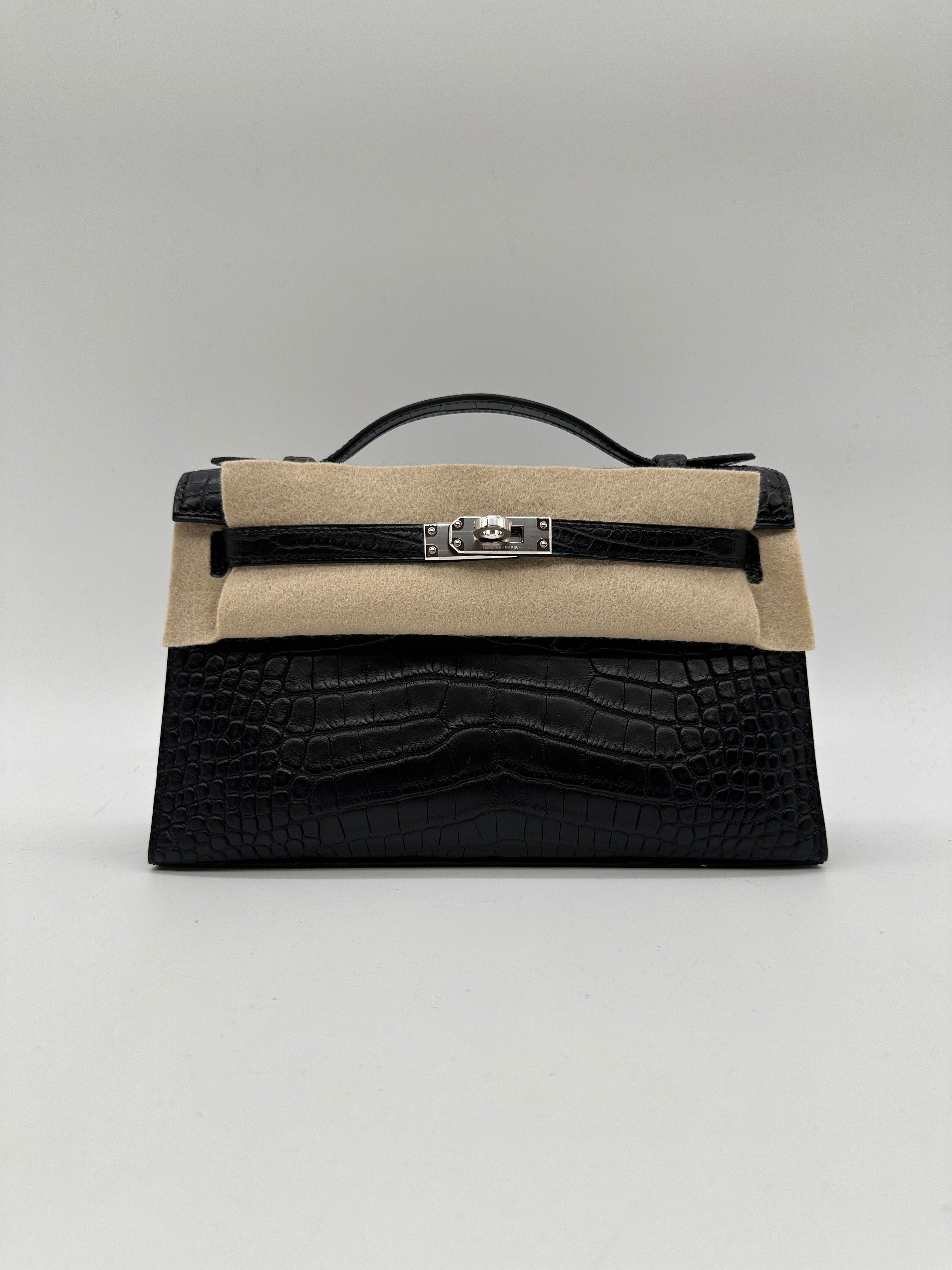 Hermès Kelly Pochette Black Matte PHW K