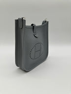 Hermès Kelly 28 Gold Togo GHW