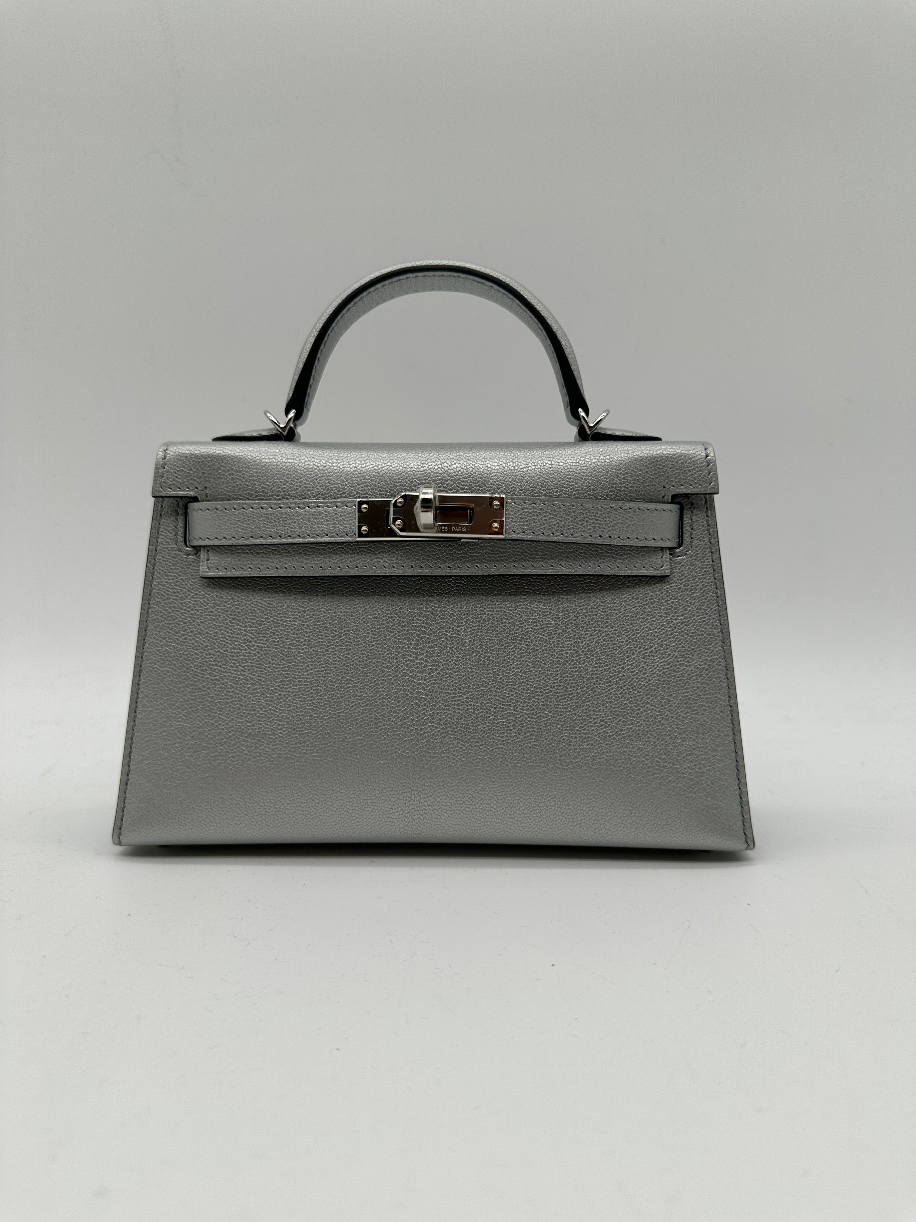 Hermès Kelly 20 Metallic Silver PHW