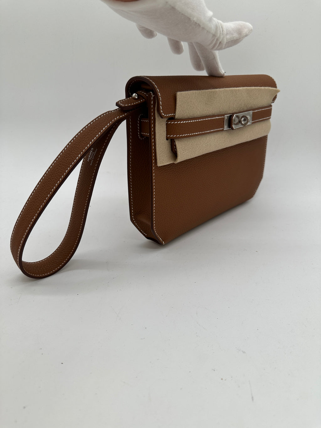 Hermès Kelly Depeches 25 Gold togo PHW