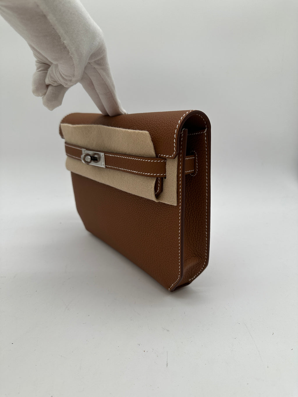 Hermès Kelly Depeches 25 Gold togo PHW