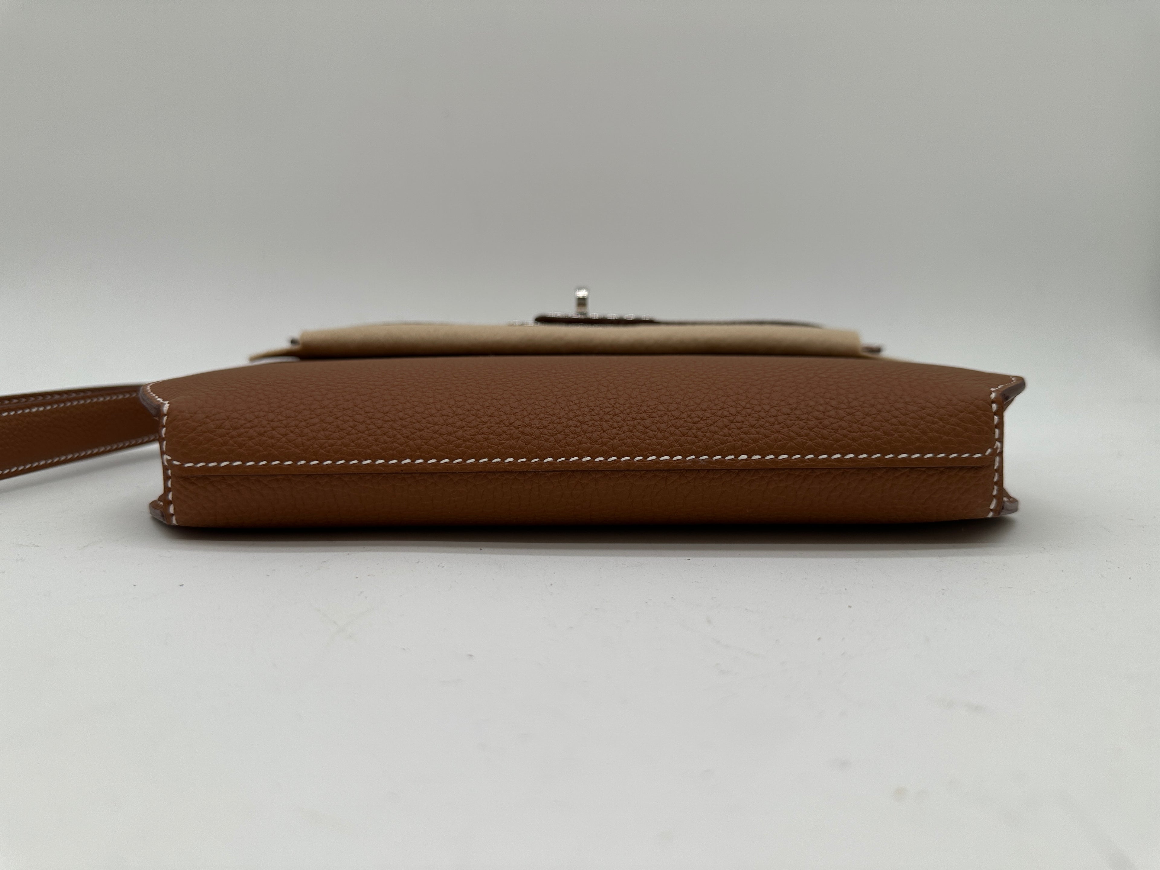 Hermès Kelly Depeches 25 Gold togo PHW