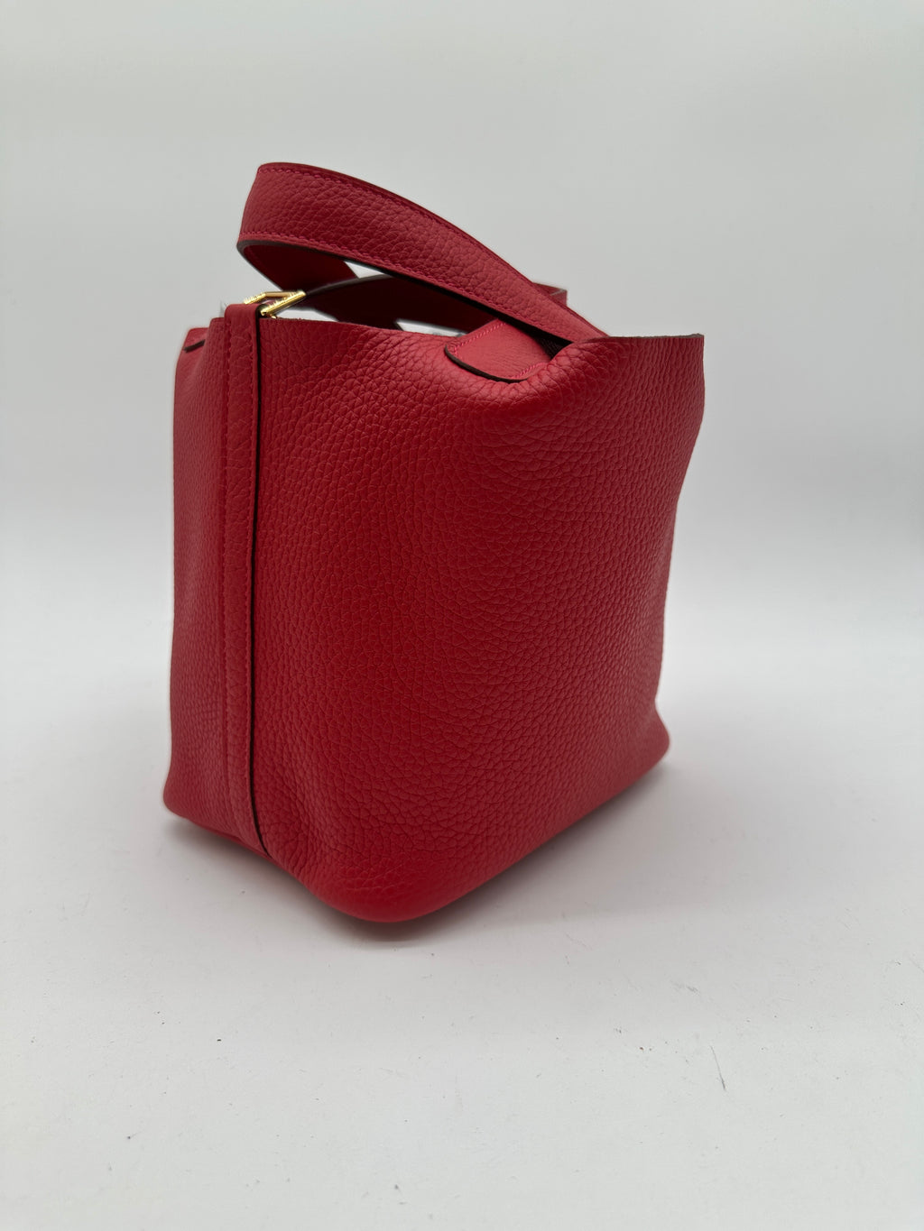Hermès Picotin 18 Rouge Casaque Clemence GHW