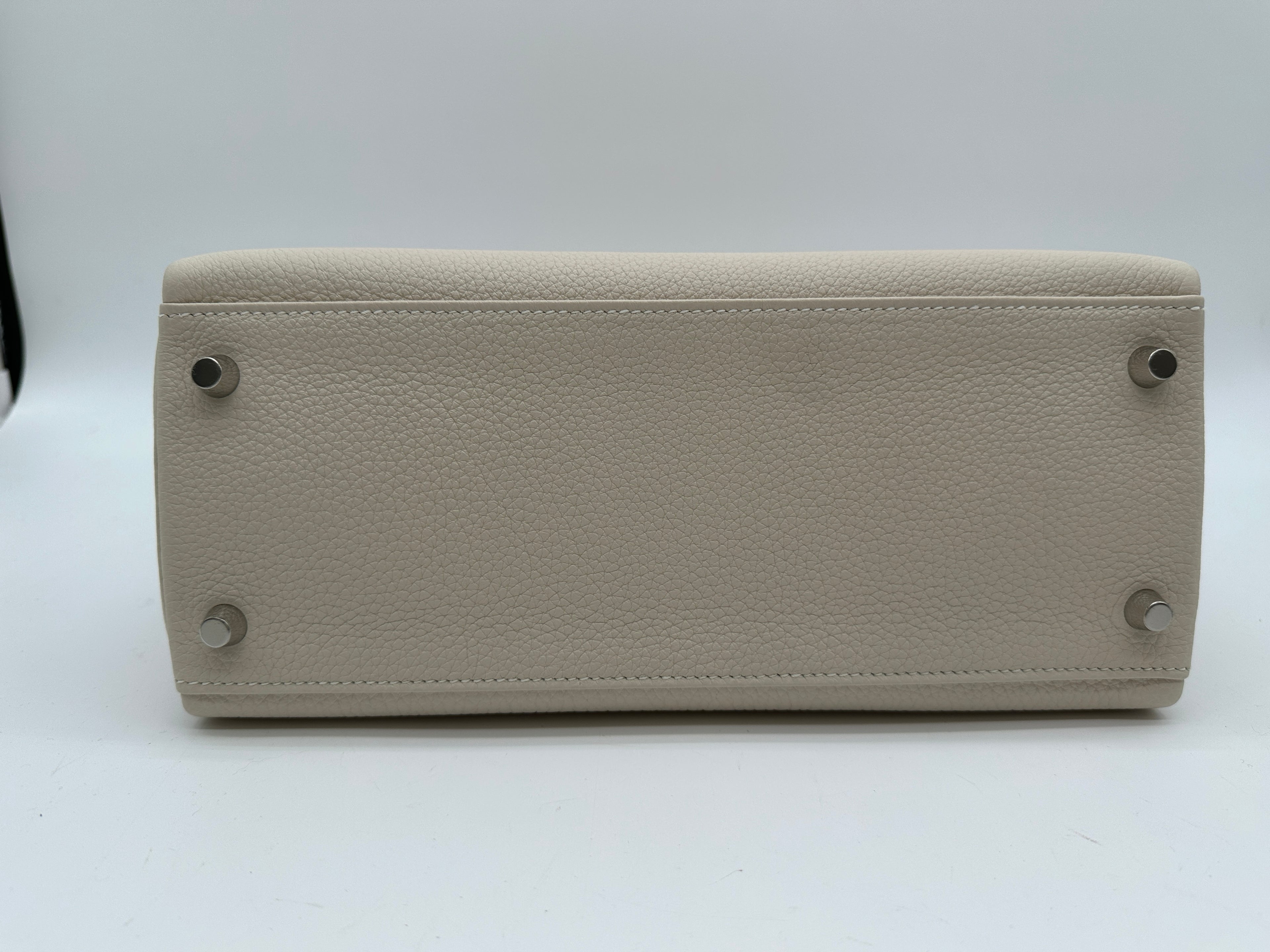 Hermès Kelly 28 Craie Togo PHW